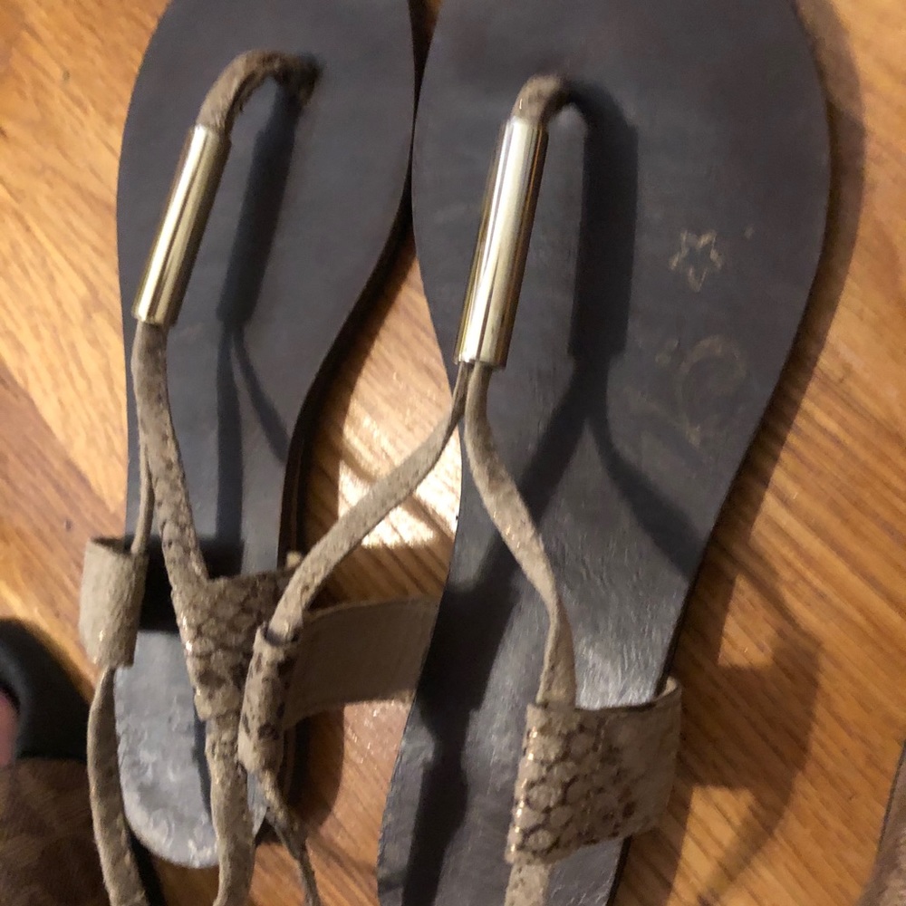 Brash Junior’s Snakeskin sandals